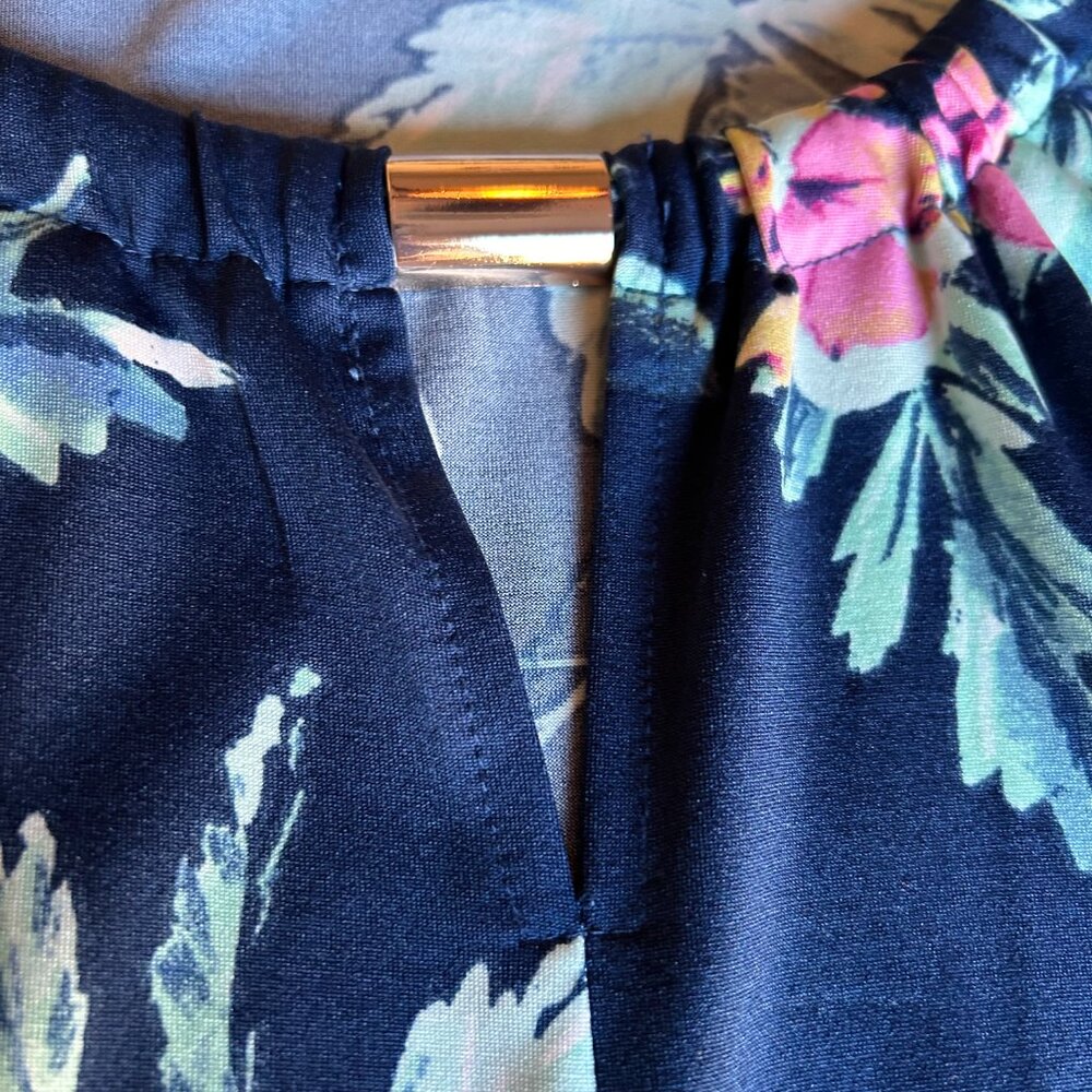 Glamour women maxi dress size 10 blue floral round neck sleeveless cutout gold - Picture 6 of 15